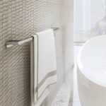 AddStoris Q Bath Towel Rail - Image 2
